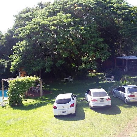 Hostel y Posada Colibri Puerto Iguazú Exterior foto